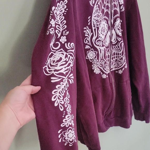 Torrid Burgundy Zip-Up Hoodie - Picture 3 of 6